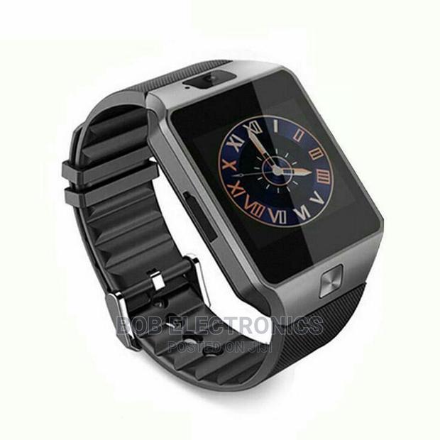 DZ09 Durable Smartwatch - main view