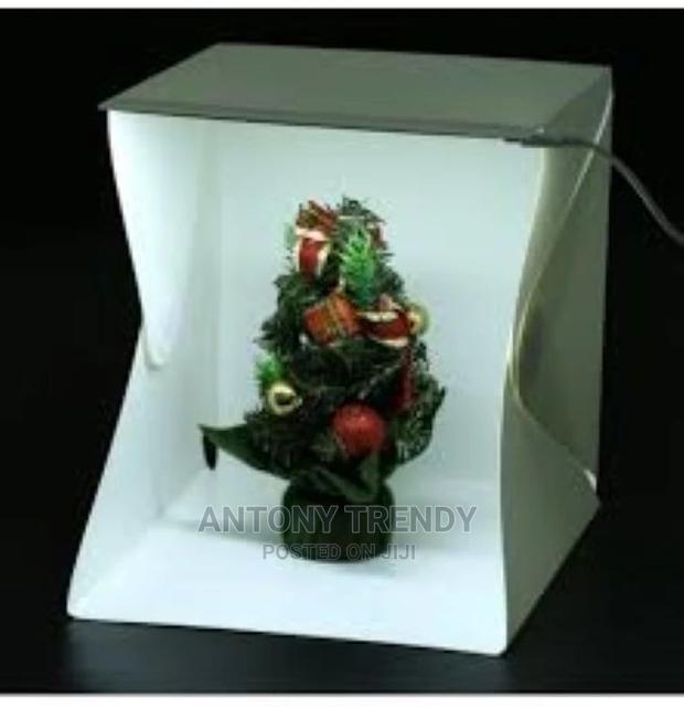 Pristine New 40 X 40 X 40CM Folding Light Box Photography St