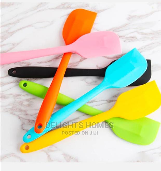 Size Silicone Spatula - thumbnail 2