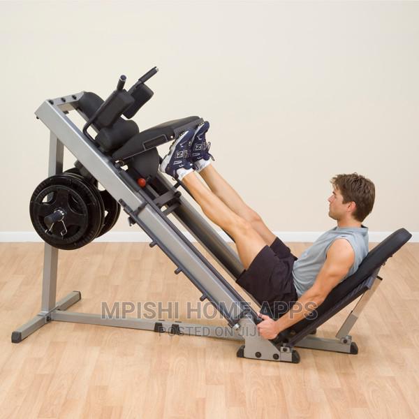 Leg Press/Hack Squat Machine - thumbnail 8
