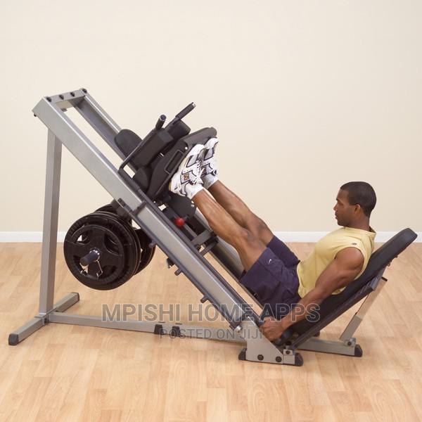 Leg Press/Hack Squat Machine - thumbnail 2
