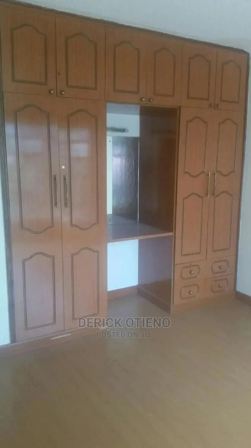2bdrm Block of Flats in Kilimani for Rent