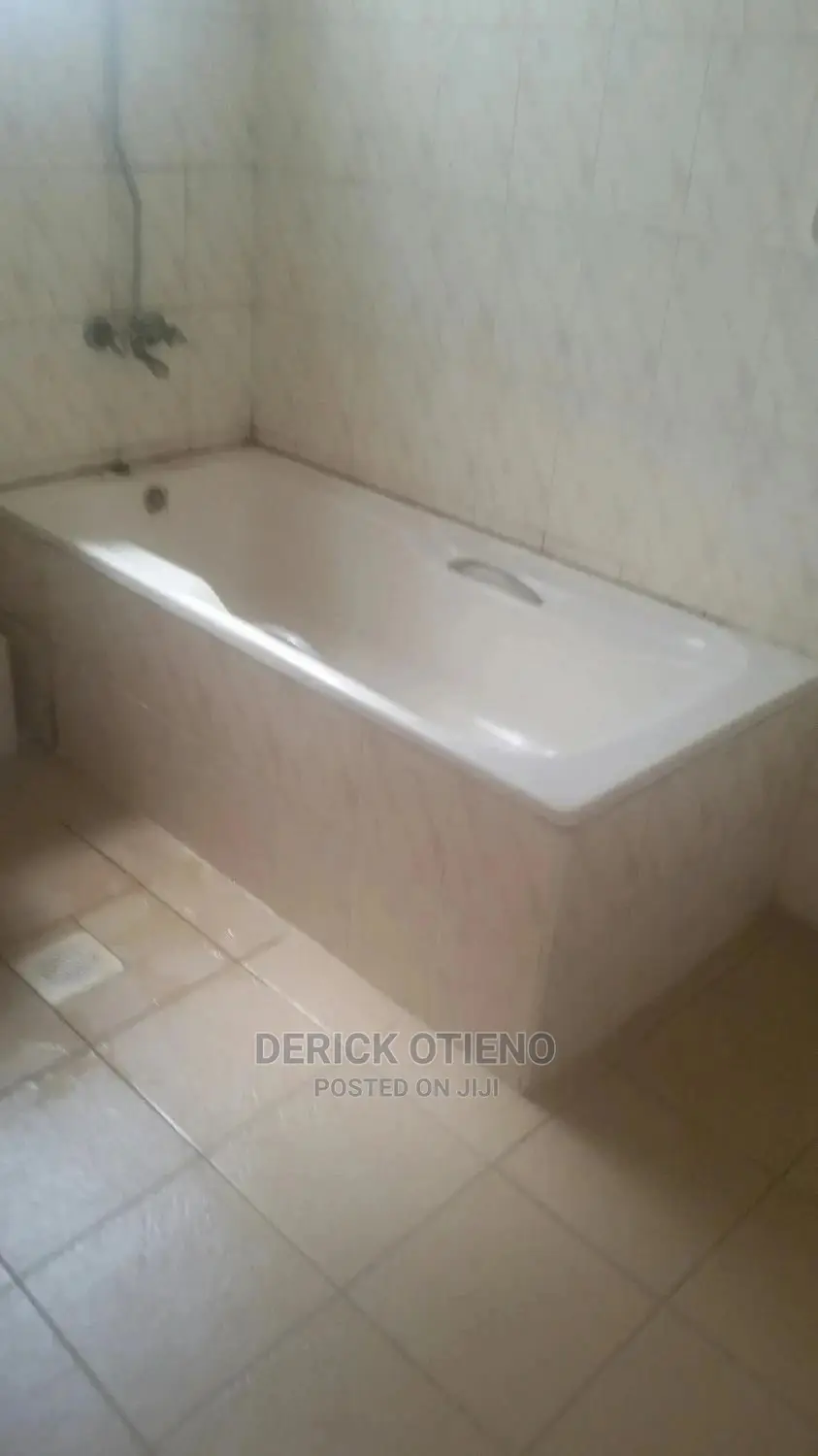 2bdrm Block of Flats in Kilimani for Rent