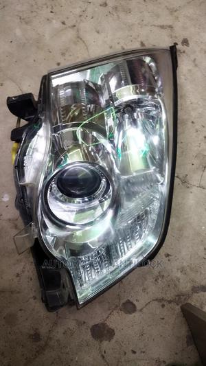 Noah 2010 Non Xenon Headlights