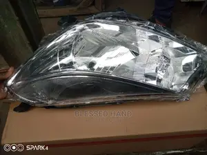 Headlamp Vitz New Model