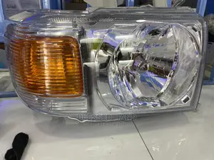 Head Lamp Landcruiser