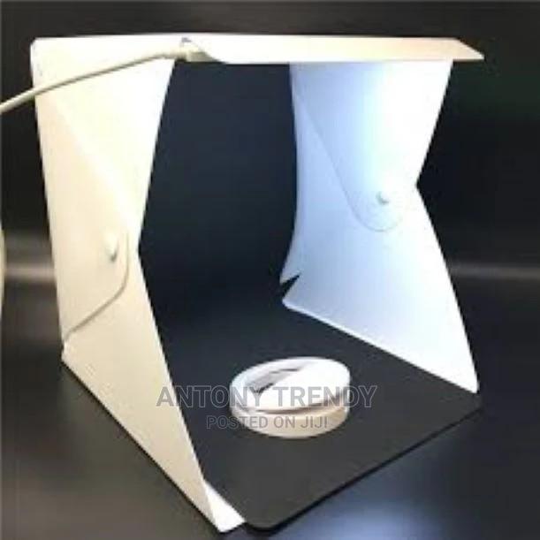 40x40cm (16") Foldable Studio LED Lightbox + Four Background - main view