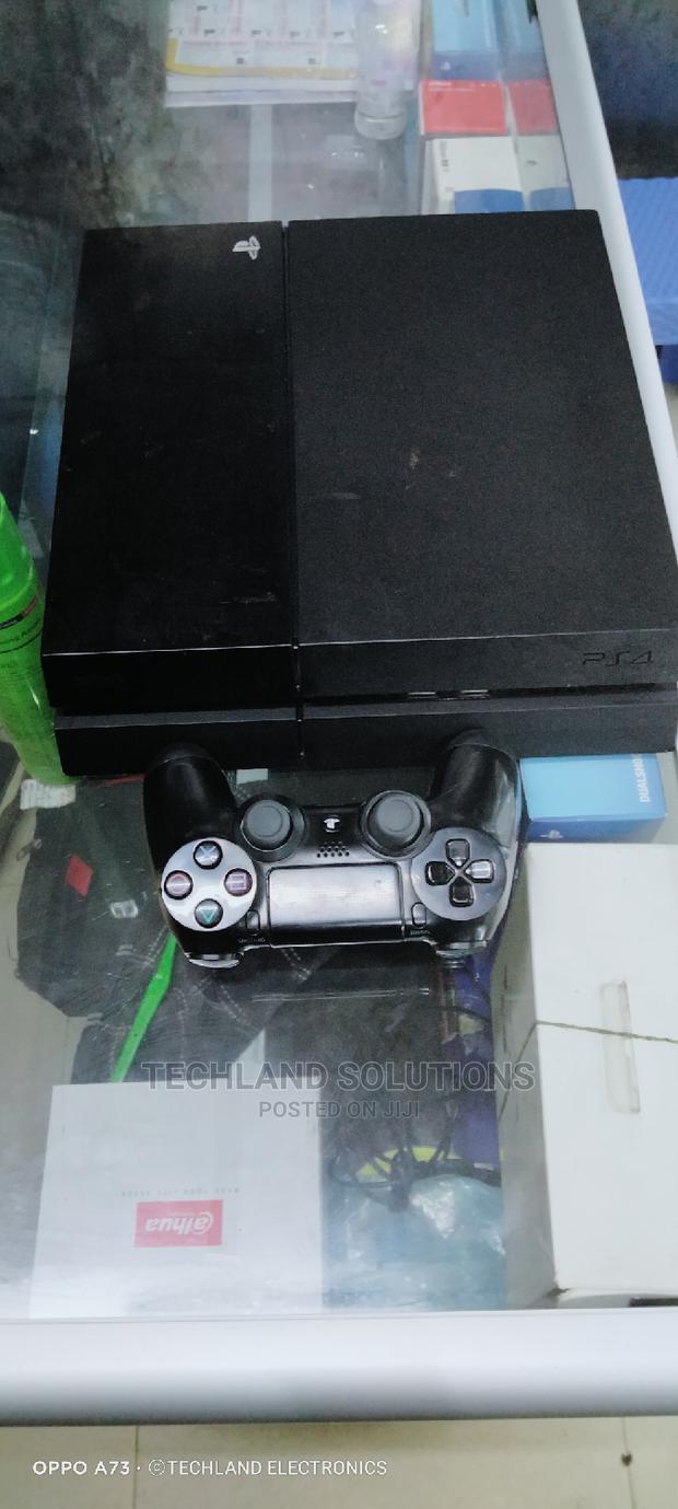 Refurbished Ps4 , 500gb Machine - main view