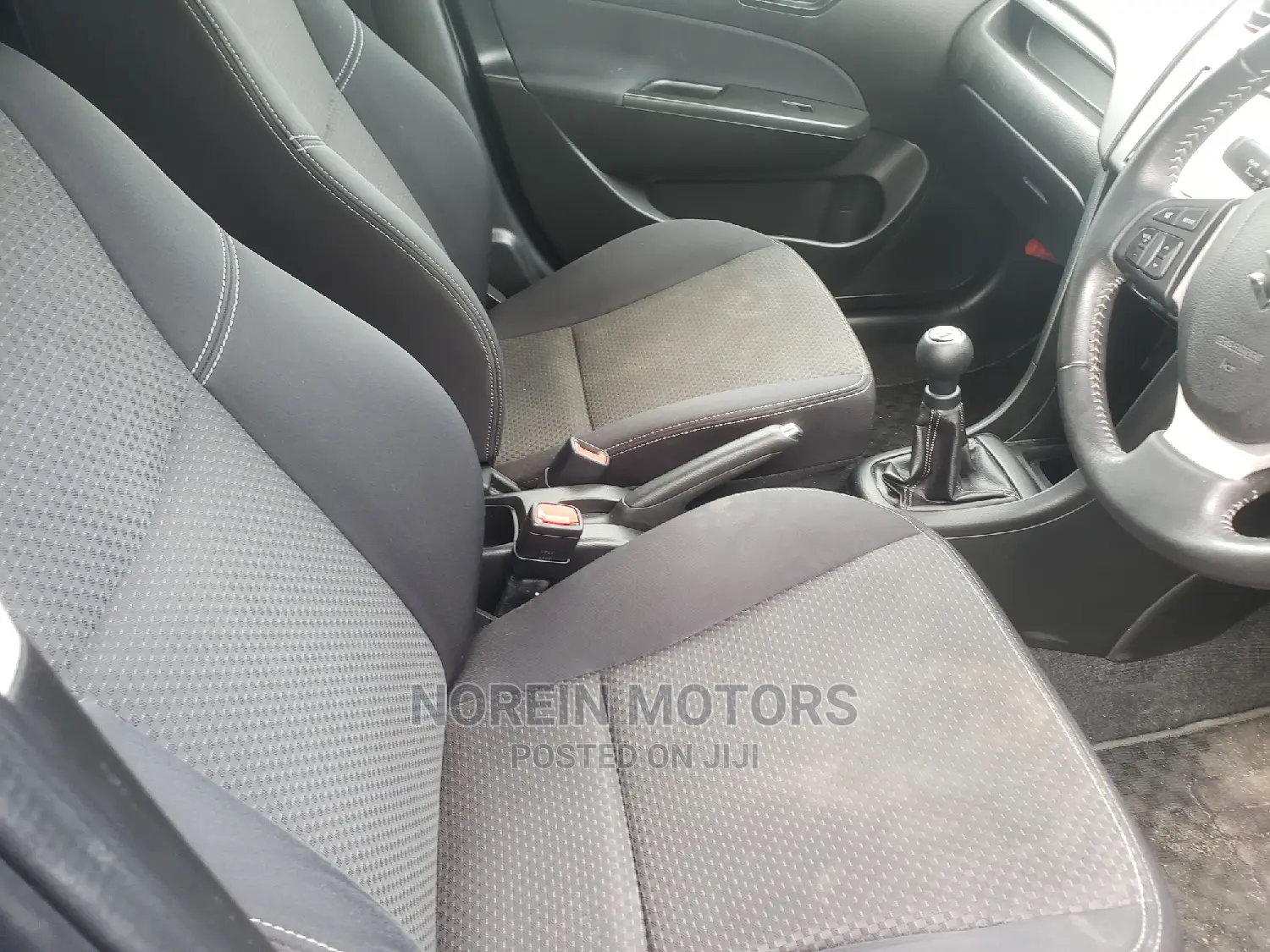 Suzuki Swift 2015 Blue