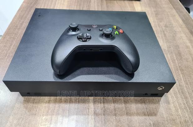 Microsoft Xbox One X 1TB Preowned Console -Perfect Condition - thumbnail 3