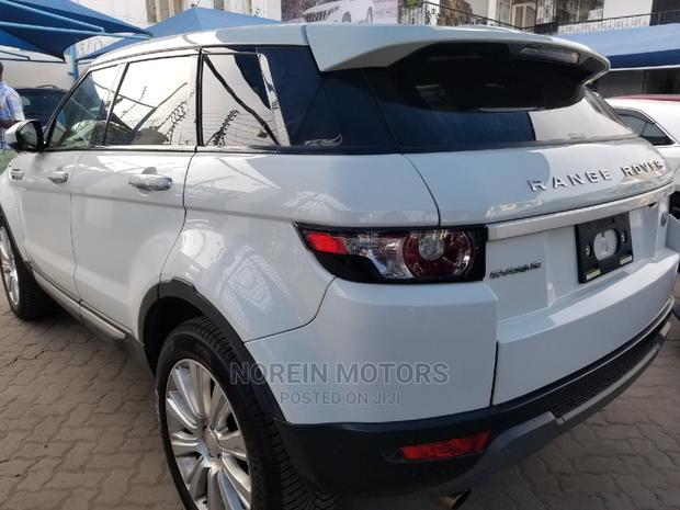 Land Rover Range Rover Evoque 2015 White - thumbnail 2
