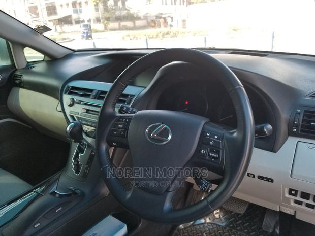 Toyota Harrier 2012 White - thumbnail 3