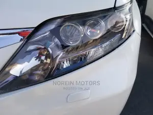 Toyota Harrier 2012 White