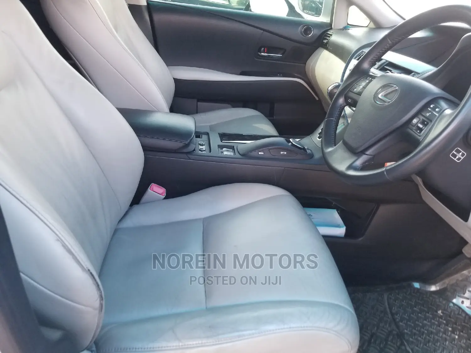 Toyota Harrier 2012 White