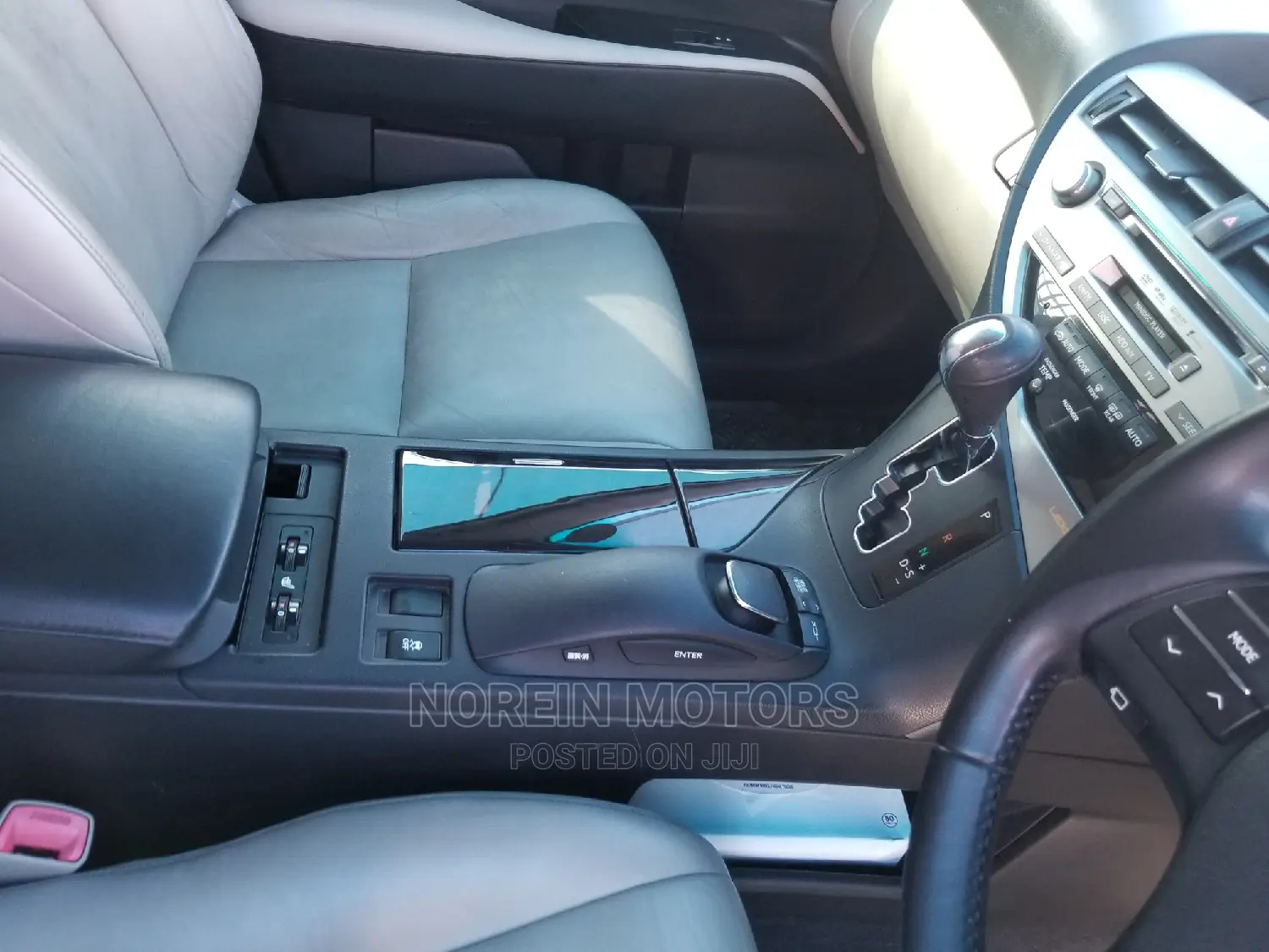 Toyota Harrier 2012 White