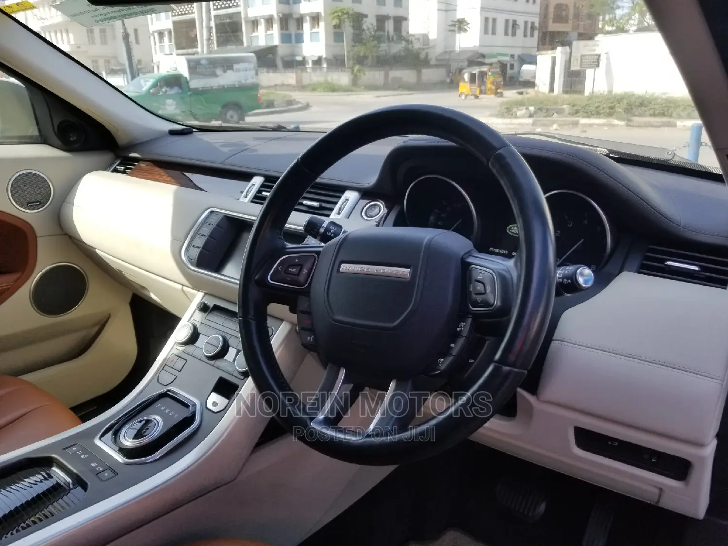 Land Rover Range Rover Evoque 2015 Pearl