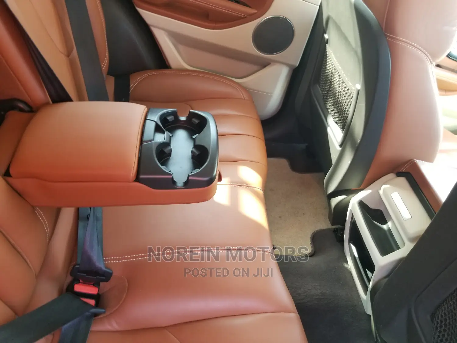 Land Rover Range Rover Evoque 2015 Pearl
