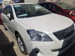 2015 Toyota Premio Pearl: Luxury Sedan with Unmatched Comfort