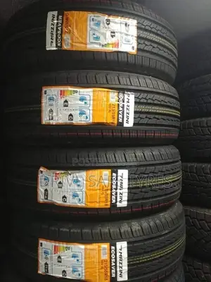 215/55 R18 Mazzini Tyre Made in China