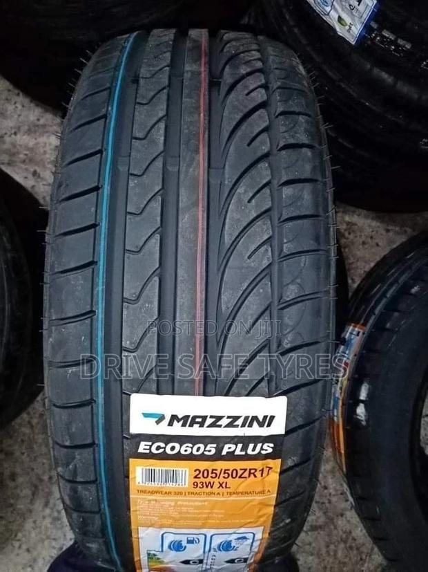 205/50zr17 Mazzini Tyre Made in China
