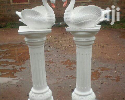Wedding Pillars, Roman Pillars/Molding