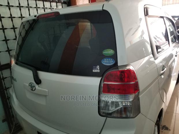 Toyota Porte 2015 Green - thumbnail 4