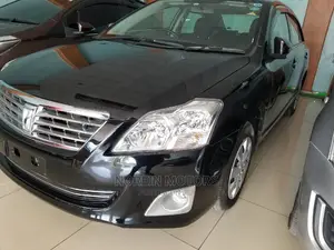 Toyota Premio 2016 Black
