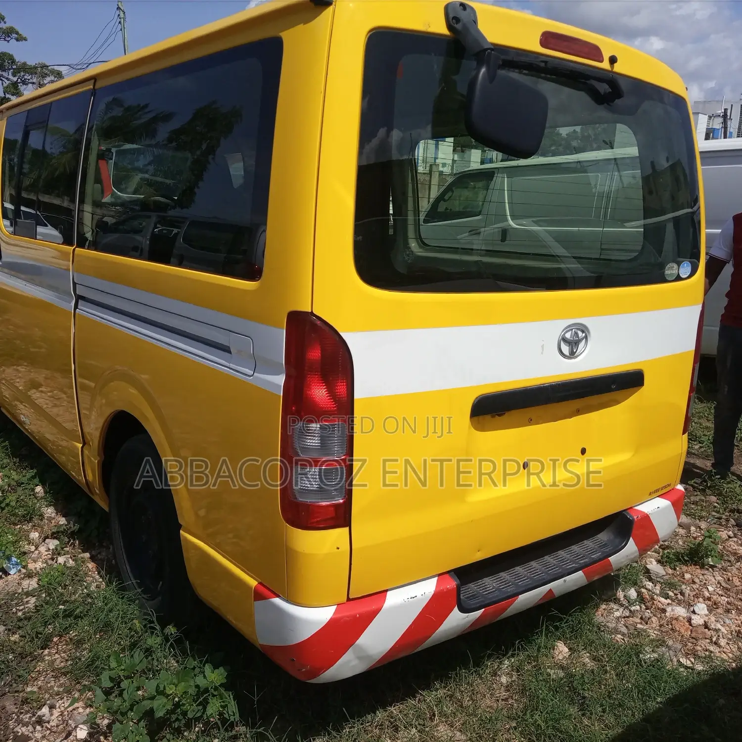 Toyota Hiace Auto DIESEL