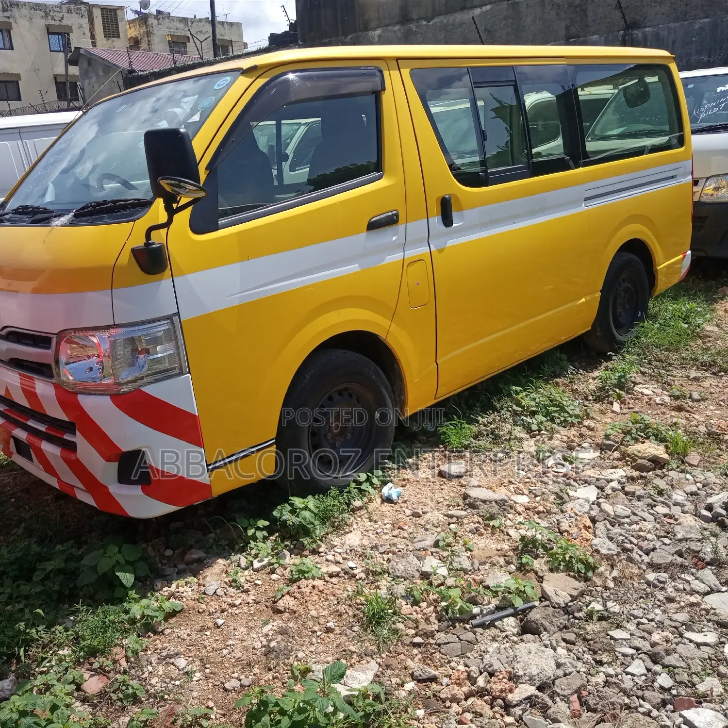 Toyota Hiace Auto DIESEL