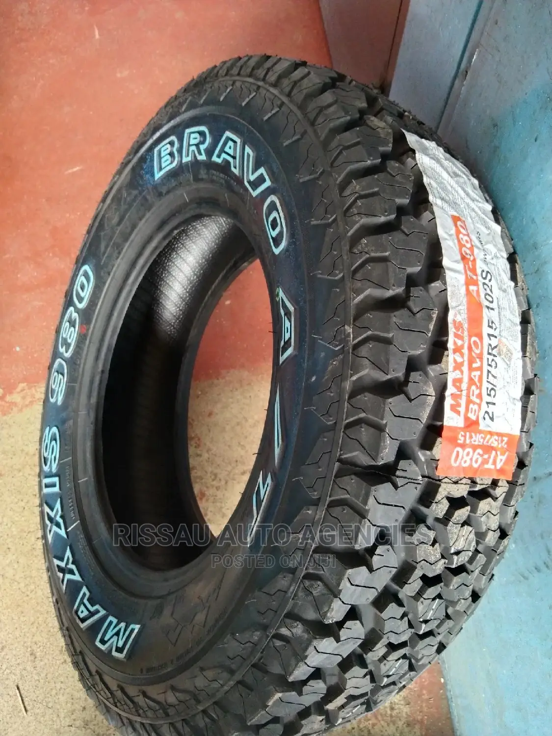 215/75 R 15 Maxxis Tyres