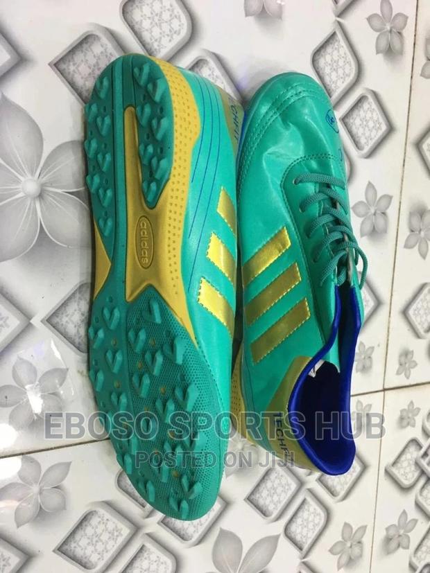 Original Latest Football Trainers - thumbnail 3