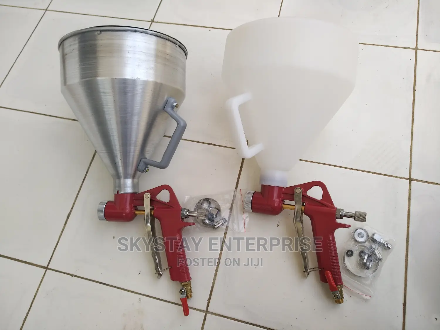 Hopper Spray Gun With Ceiling Spray Adaptor