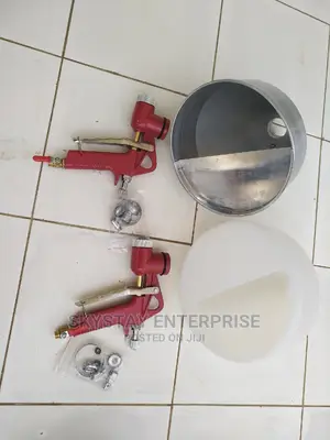Hopper Spray Gun With Ceiling Spray Adaptor