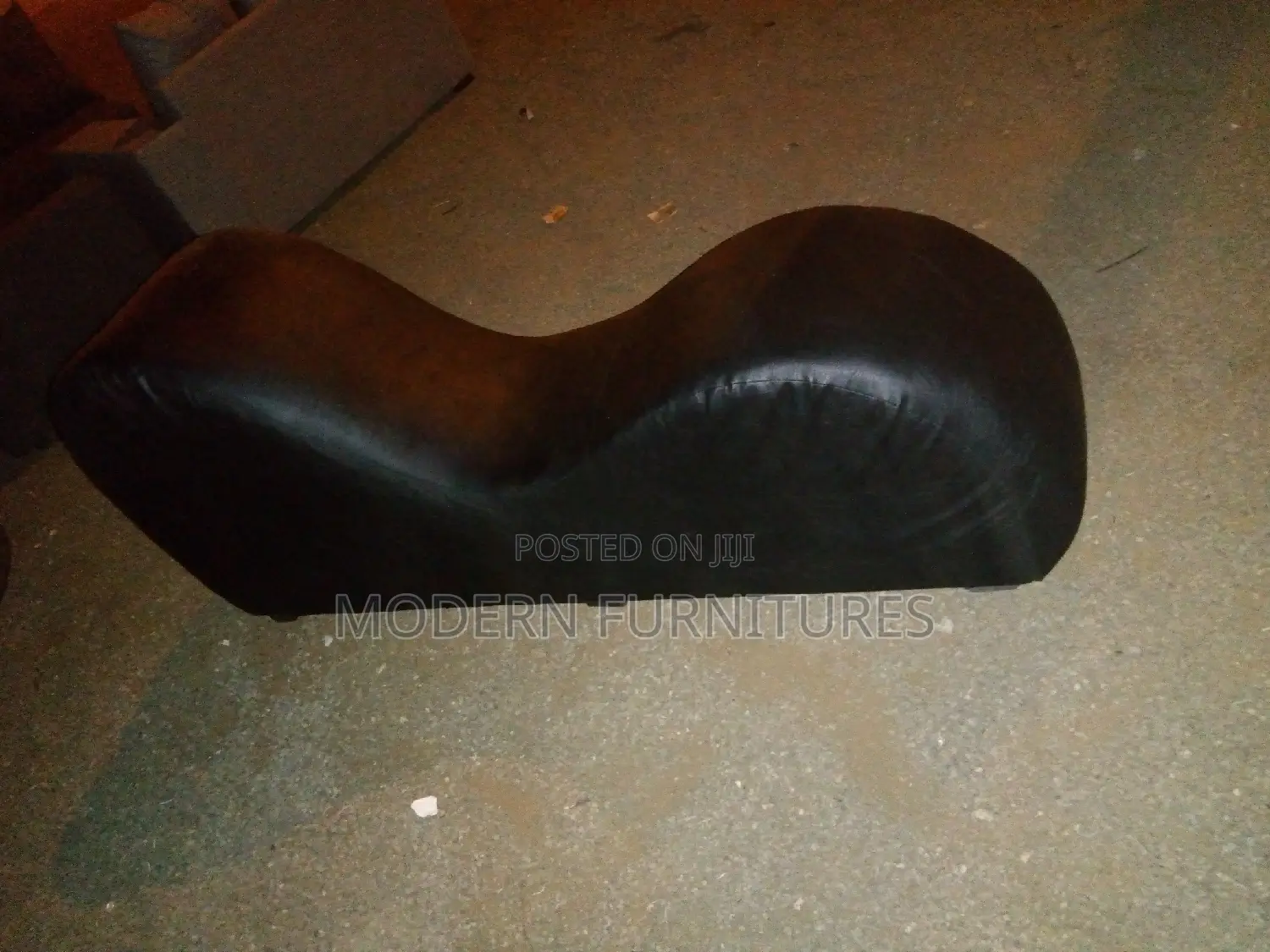 Modern Love Bed