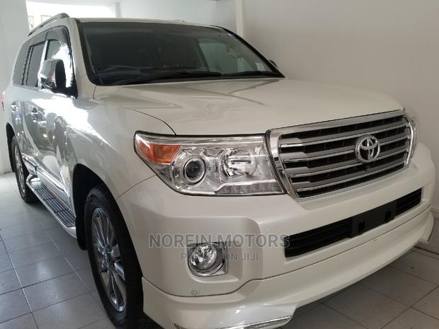 Toyota Land Cruiser 2015 Pearl