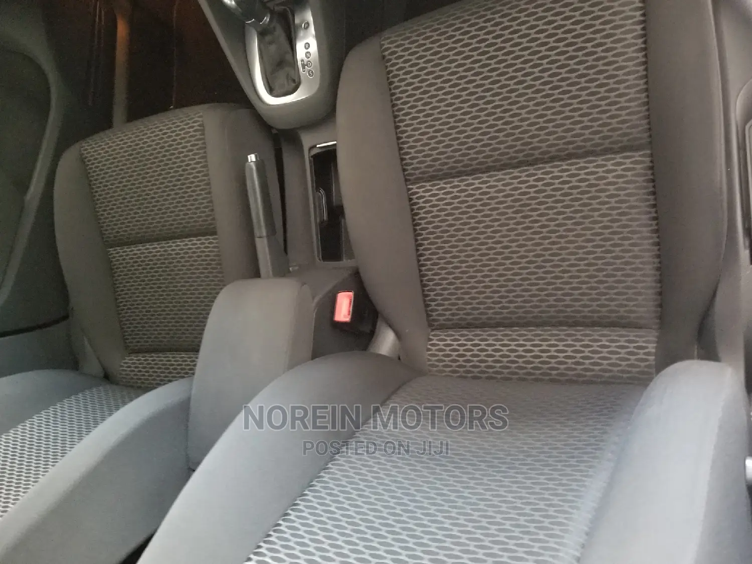 Volkswagen Golf 2015 Red