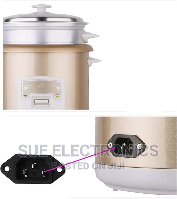 Screw Mount 3 Pins Power Plug - thumbnail 2