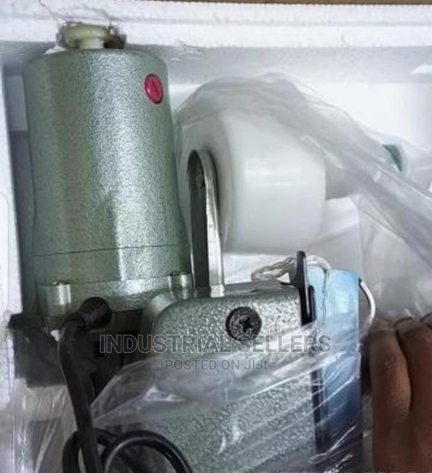 Movable Bag Closer - main view