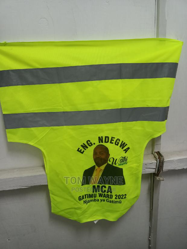 Campaign Reflector Jackets With Name And Picture At The Back