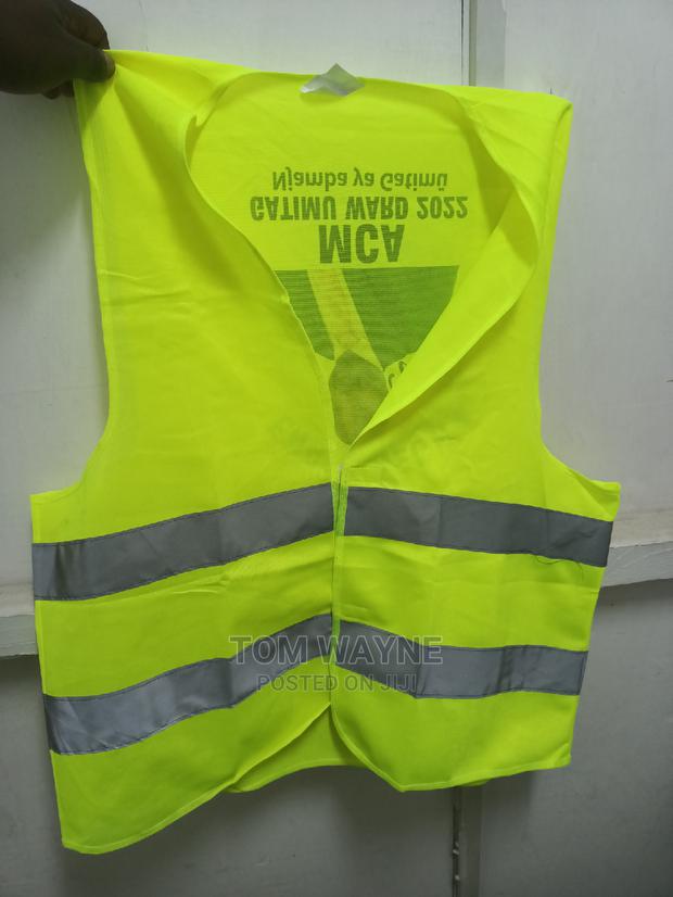 Campaign Reflector Jackets With Name And Picture At The Back - thumbnail 2