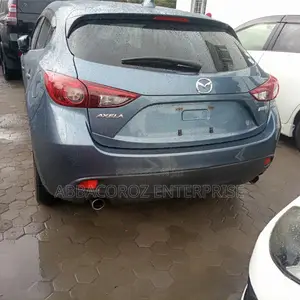 Mazda Axela 2016