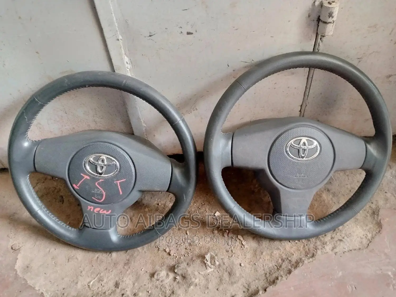 Stearing Wheels for Toyota Ist New Shape.