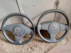 Stearing Wheels for Toyota Ist New Shape.