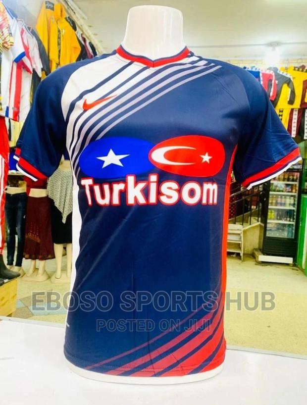 Football Kits - thumbnail 2