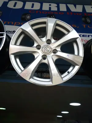 RIM 15inch 4holes Silver Color.