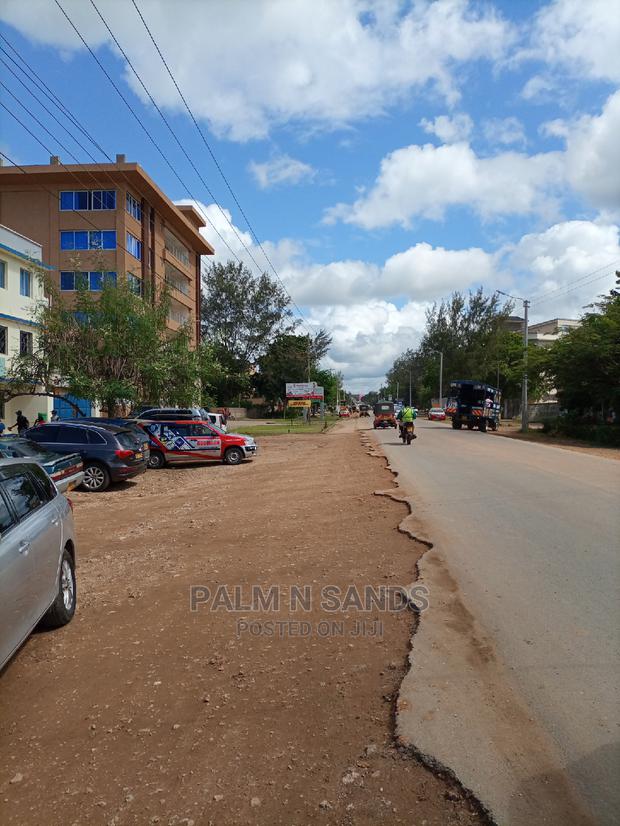 Diani Prime Plot - main view