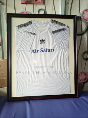 Frame That Jersey! Class Photo Framing
