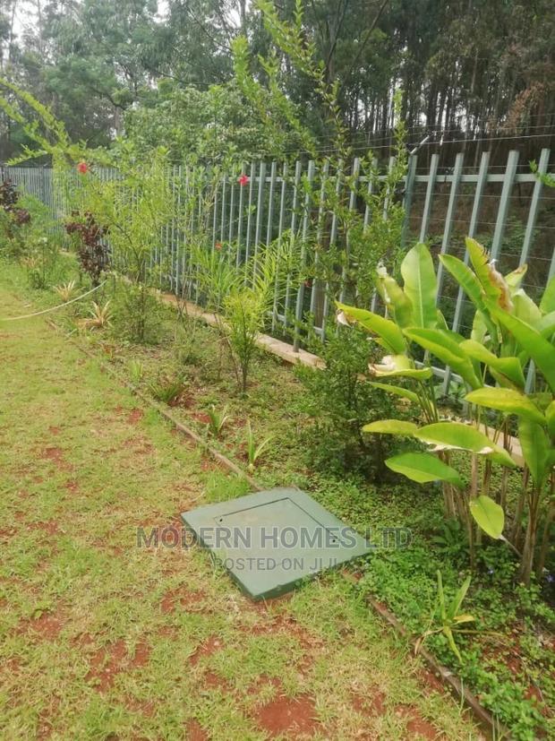 Quality Pallisade Fence - main view