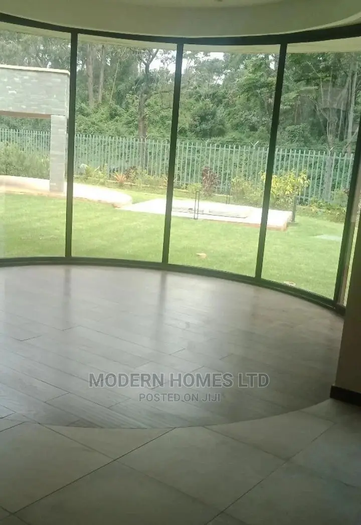 Quality Pallisade Fence
