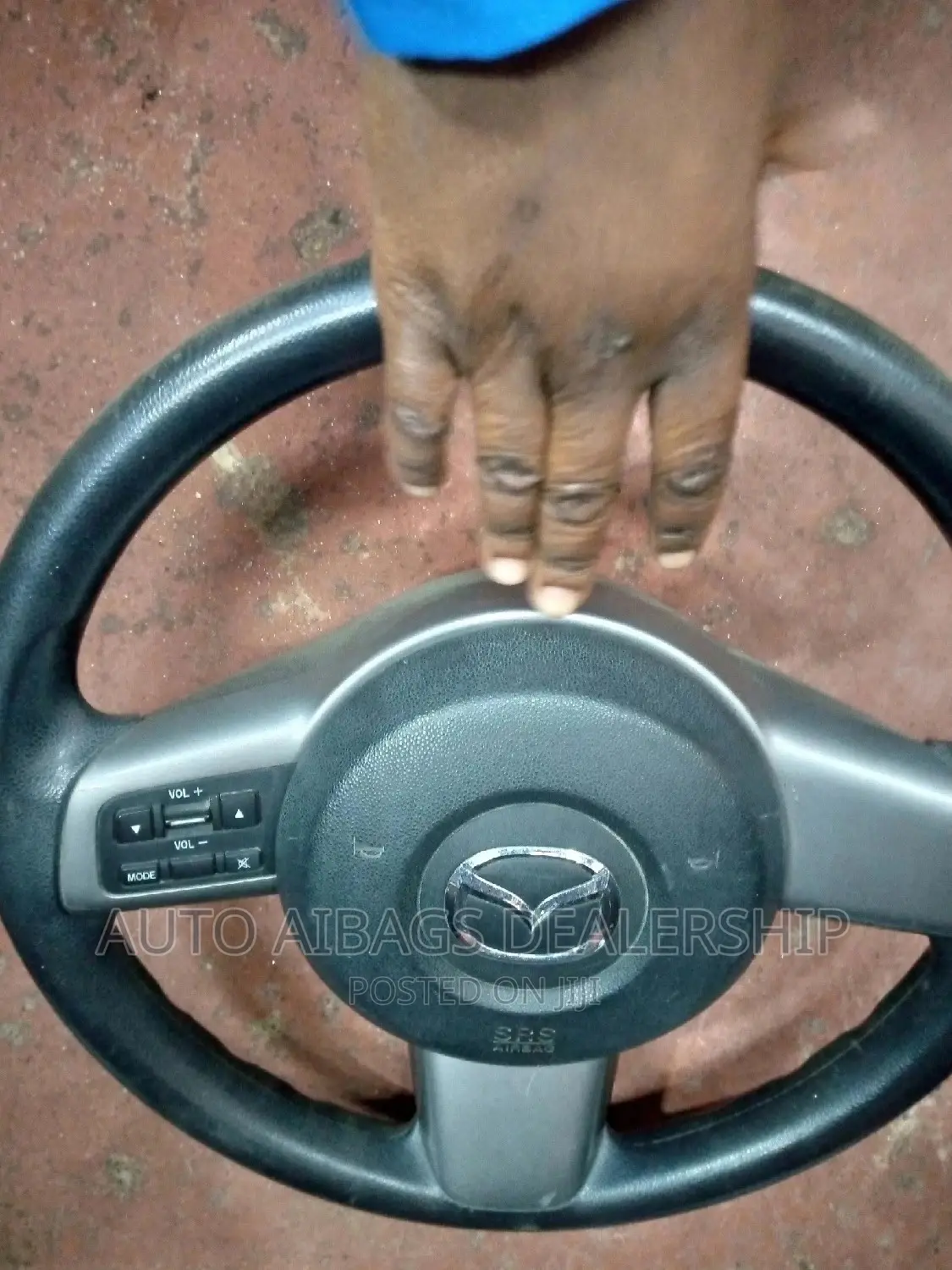 Mazda Demio Stearing